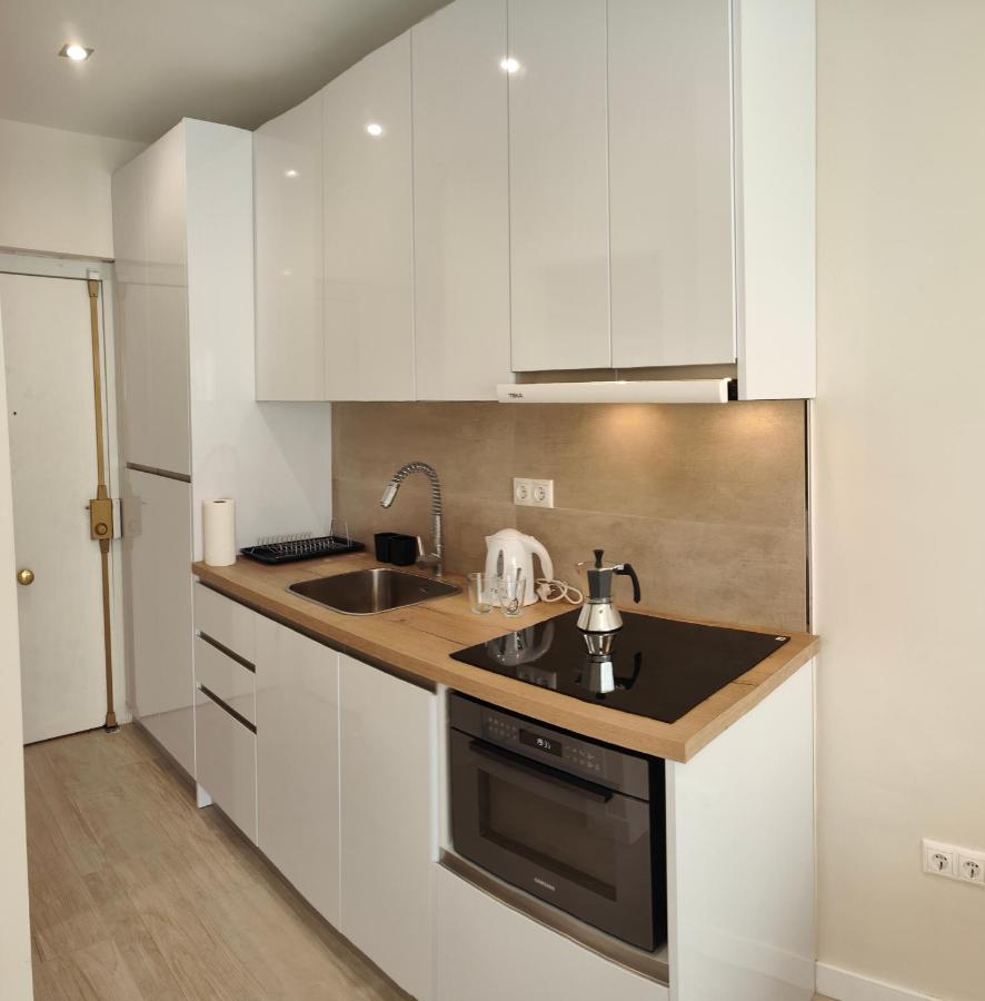 Coconut Begona Studio City Center By Namaste Elite Torremolinos Dış mekan fotoğraf
