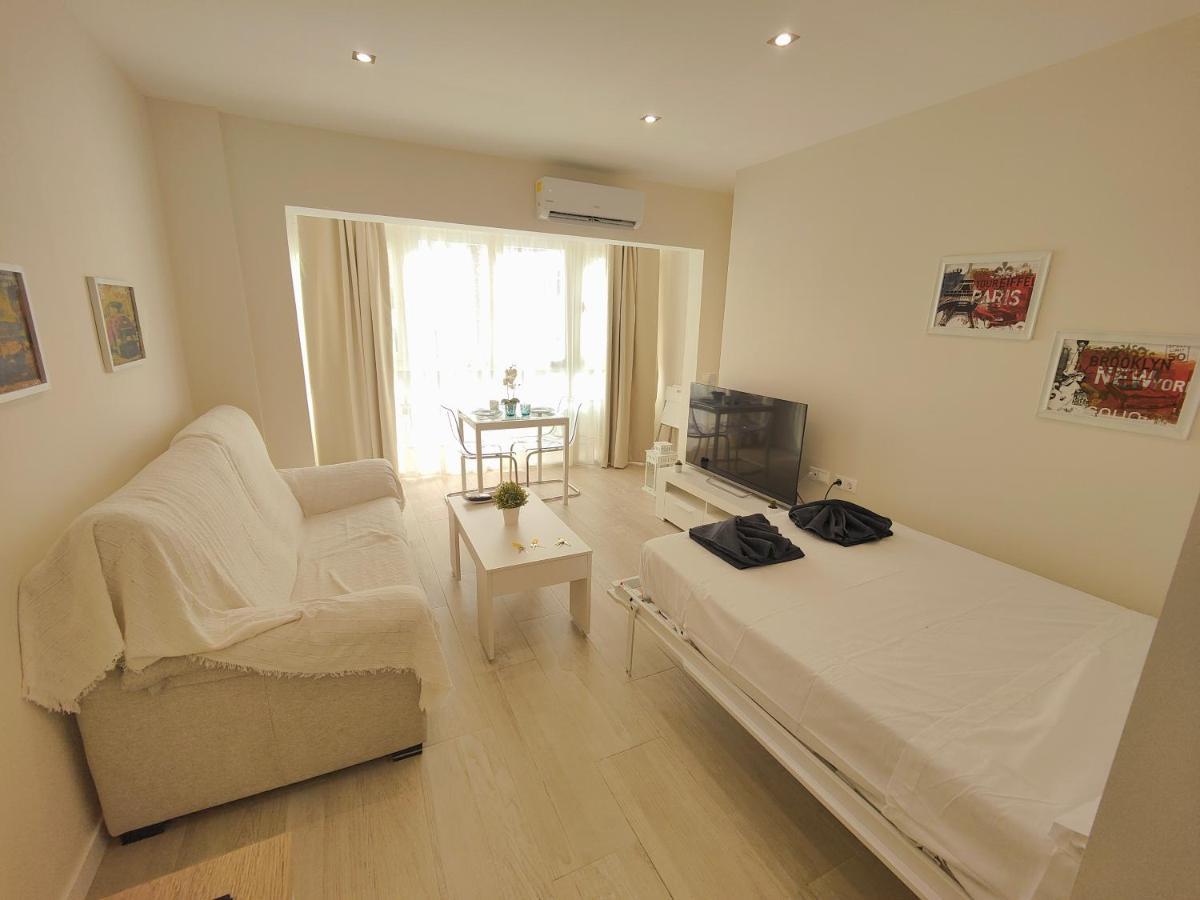 Coconut Begona Studio City Center By Namaste Elite Torremolinos Dış mekan fotoğraf